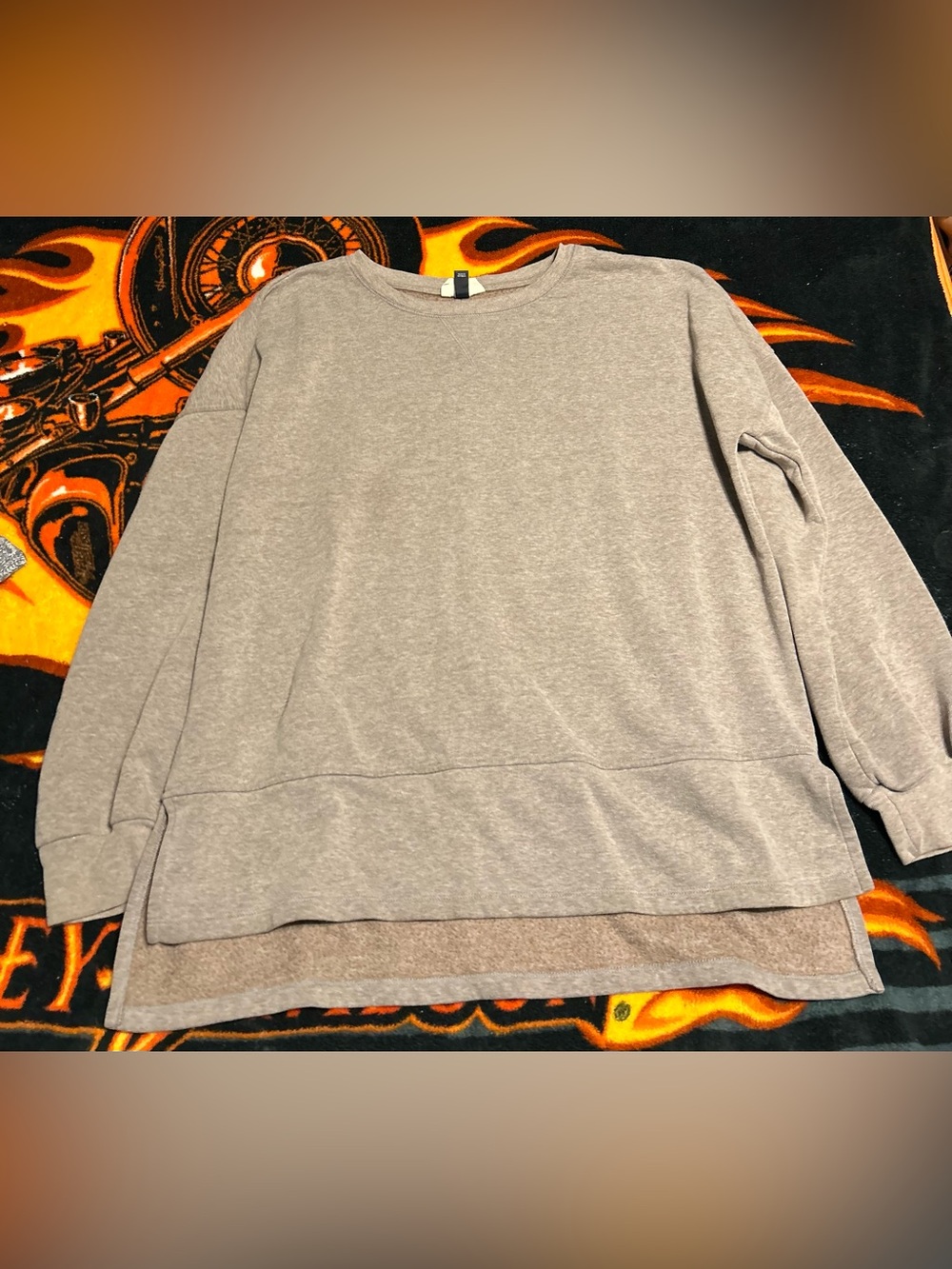 High Low Sweatshirt
